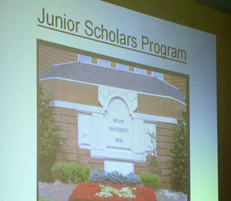 Das Junior scholars Program